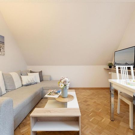 Mittelweg 6 Wohnung 4 グレーミッツ エクステリア 写真