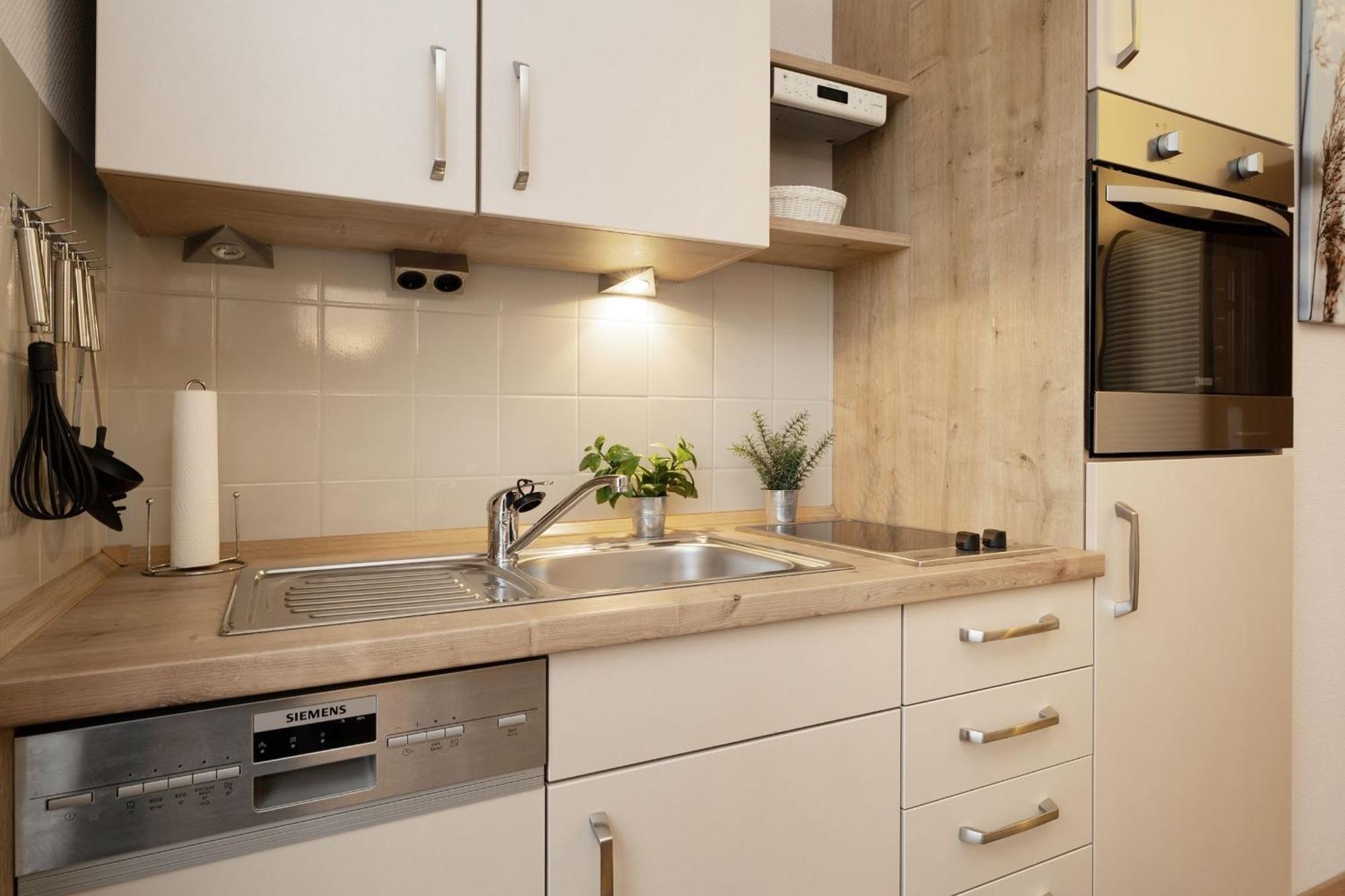 Mittelweg 6 Wohnung 4 グレーミッツ エクステリア 写真