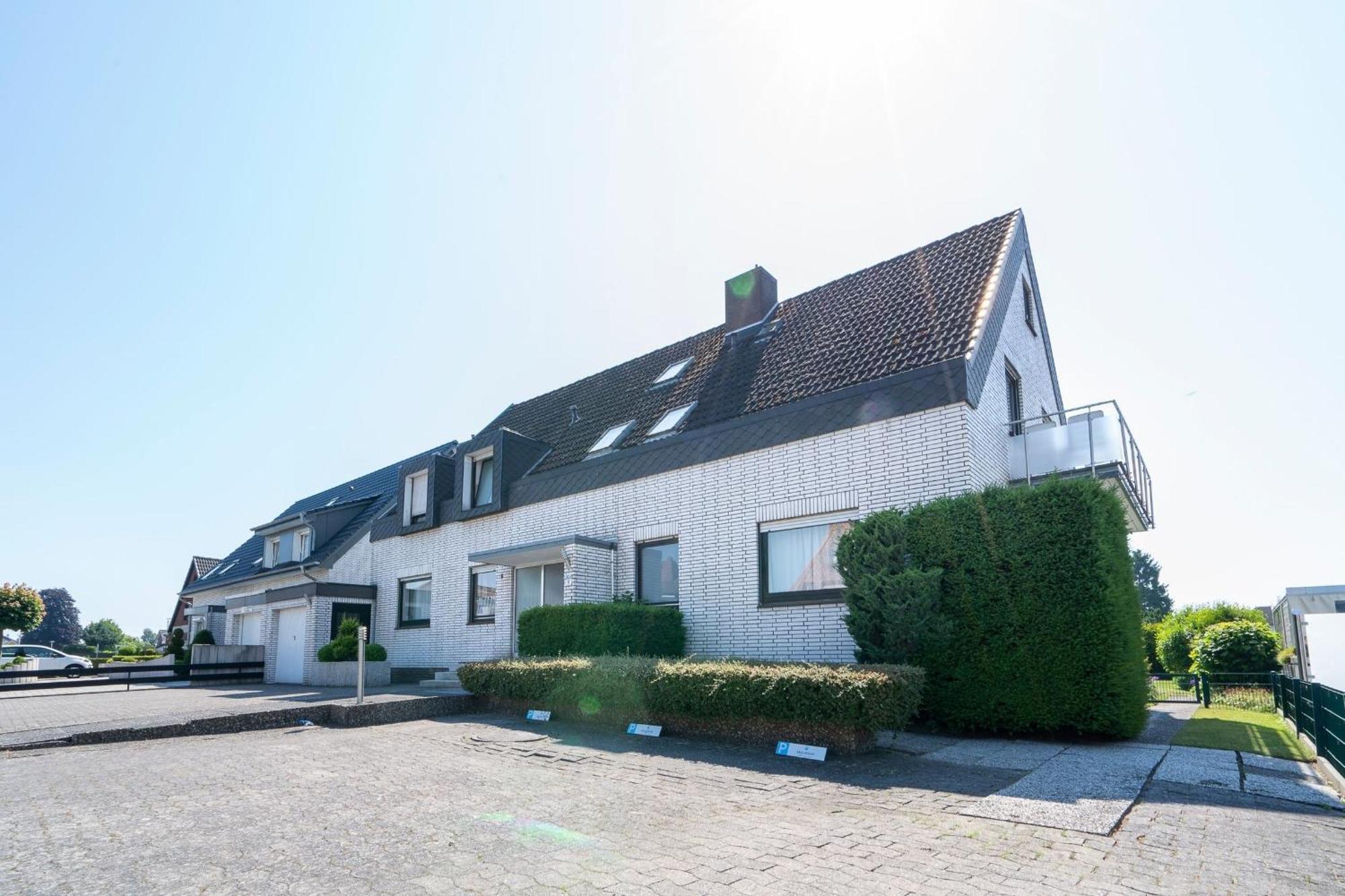 Mittelweg 6 Wohnung 4 グレーミッツ エクステリア 写真